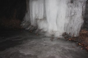 Icy, Slippery Roads, Hometown Hill, SR309, Tamaqua, 1-18-2015 (38)
