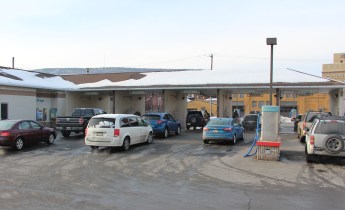 Busy Car Wash, Tamaqua, 2-22-2015 (11)