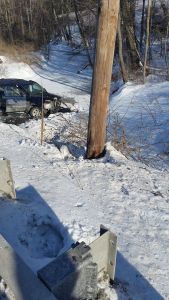 Car in Creek, from Diesel, near Holly Road, along SR54, Pine Creek, Rush Township, 2-20-2015 (4)