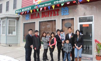 Pre Opening, Buffet, East Broad Street, Tamaqua, 3-7-2015 (51)