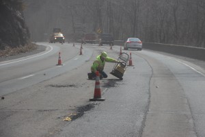 PennDOT Road Tarring, Hometown Hill, SR309, Hometown, 4-6-2015 (4)