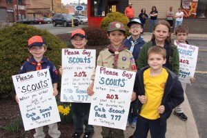Scouts, Cub Pack 777, Proceeds Benefit, Burger King, Tamaqua, 4-16-2015 (3)