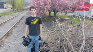 Casey Leone, Tamaqua Volunteers Community Cleanup, East Broad Street, Tamaqua (2)