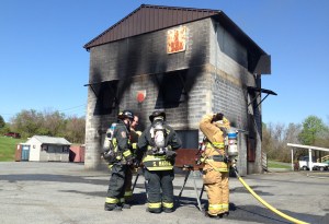 Firefighter Training, Whitehall, 5-3-2015 (28)