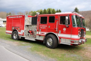 Los Angeles Fire Truck, Owl Creek Road, Tamaqua, 5-1-2015 (5)