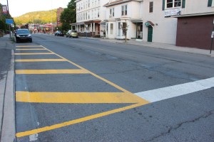 No More Turning Lane from East Broad Street to Greenwood Street, Tamaqua, 5-22-2015 (3)