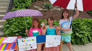 Selling Lemonade in the Shade, East Broad Street, Tamaqua, 5-17-2015