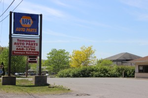 Tamaqua Auto Parts Buys old CVS Building, East Broad Street, Tamaqua, 5-14-2015 (6)