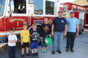 Tamaqua Cub Scouts Given Tour of Tuscarora Fire Company, Tuscarora, 5-14-2015 (1)