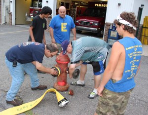 Hydrant Training, East End Fire Company, Tamaqua, 6-17-2015 (4)