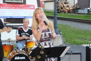 BC Combo performs, Chamber Summer Concert Series, Train Station, Tamaqua, 7-23-2015 (25)