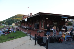 BC Combo performs, Chamber Summer Concert Series, Train Station, Tamaqua, 7-23-2015 (28)