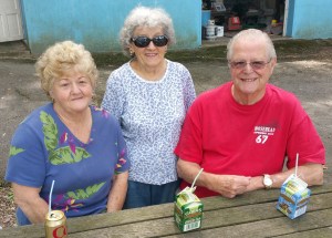 Hanging Out at East End Park, Tamaqua, 8-22-2015 (4)