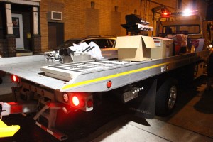 Hope's Towing Helping Move Carnival Items, Tamaqua Salvation Army, Tamaqua, 8-4-2015 (3)