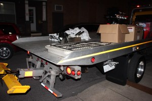 Hope's Towing Helping Move Carnival Items, Tamaqua Salvation Army, Tamaqua, 8-4-2015 (5)