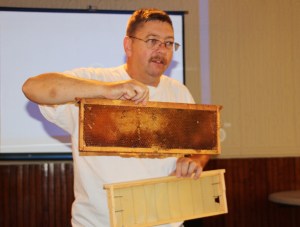 Join The Bee Keeper, Information Session, Tamaqua Community Arts Center, Tamaqua, 8-15-2015 (30) - Copy