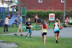 Kids Beach Party, North and Middle Ward Playground, Tamaqua, 7-31-2015 (7)