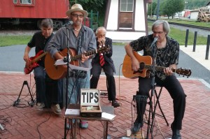 Steve Brosky & Jimmy Meyer, Tamaqua Chamber Summer Concert Series, Train Station, Tamaqua (38)b