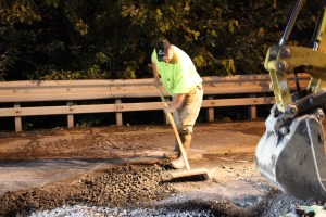 Water Main Leak Repair, 500 Block Pine St, SR309 North, Tamaqua, 8-6-2015 (37)