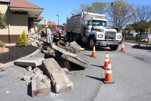 Drive Thru Construction, McDonalds, Hometown, 10-19-2015 (4)