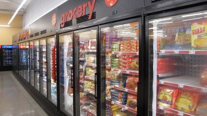 Family Dollar Opens, Tamaqua, 9-17-2015 (8)