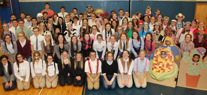 Pictured are participating club members posing for a quick photo.