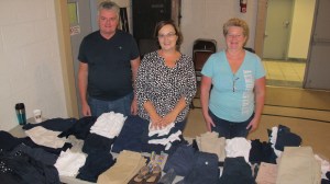 School Uniform Clothing Giveaway, Drop-Off, Salvation Army, Tamaqua, 9-19-2015 (2)
