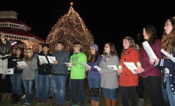 Tree Lighting, Spirit of Christmas Festival, Depot Square Park, Tamaqua, 12-6-2015 (30)