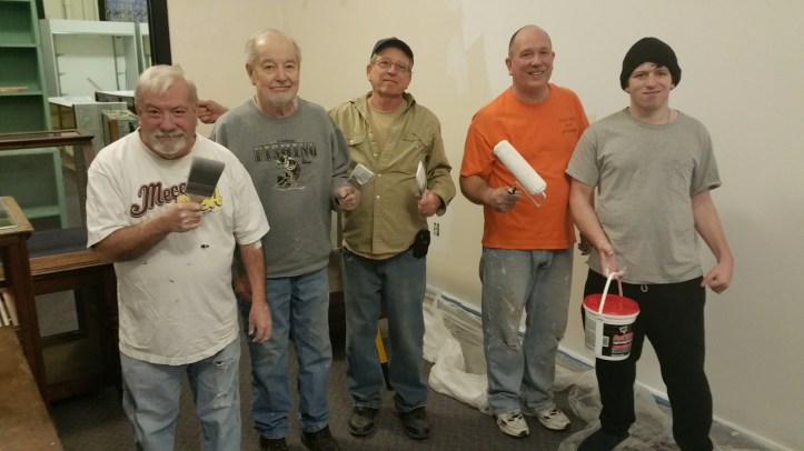 paint-volunteers-tamaqua-historical-society-tamaqua-1-31-2017-3