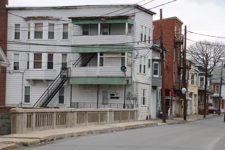 random-photo-bridge-cedar-street-tamaqua-1-29-2017