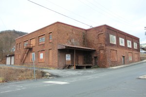tell-us-what-you-know-building-spruce-street-tamaqua-1-23-2017-1