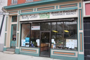 business-of-the-day-dan-bingaman-realty-insurance-w-broad-st-tamaqua-1-26-2017-23
