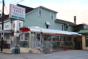 tamaqua-diner-closing-tamaqua-2-2-2017-5