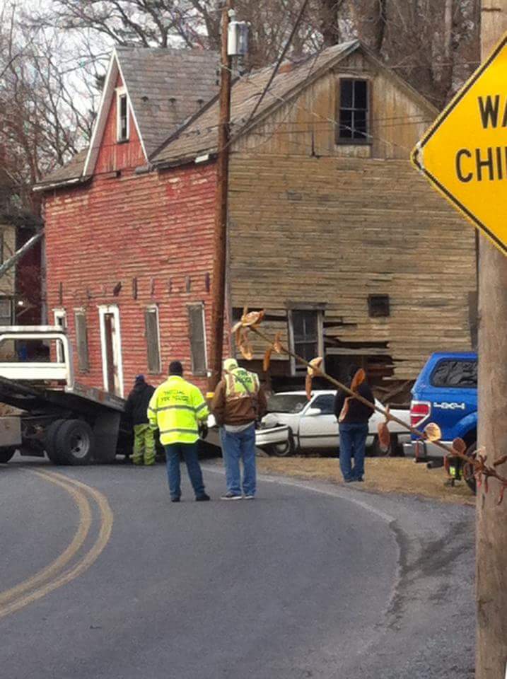 vehicle-into-building-franklin-township-2-5-2017